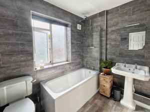 Photo 9- click for photo gallery